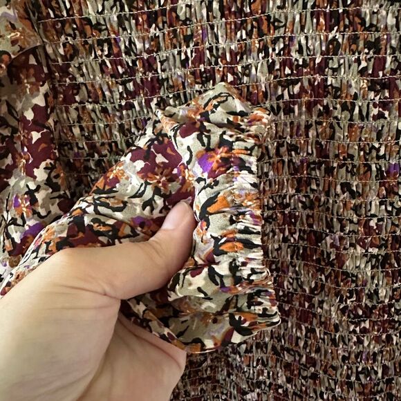 Evereve Smocked Floral Bohemian Blouse Shirt Size L - Picture 4 of 7